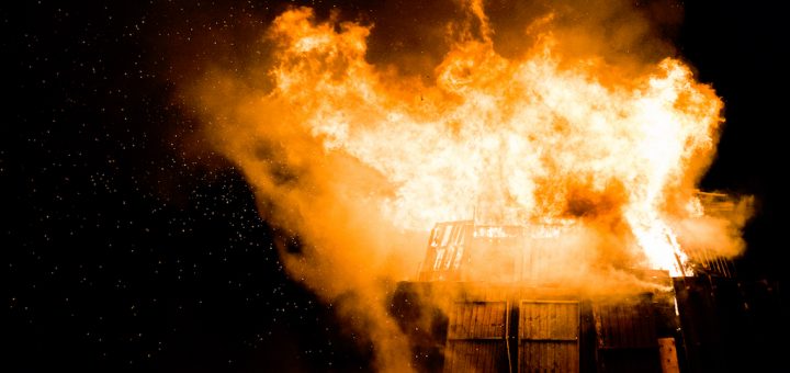 Darf der WEG-Verwalter Versicherungen abschließen?